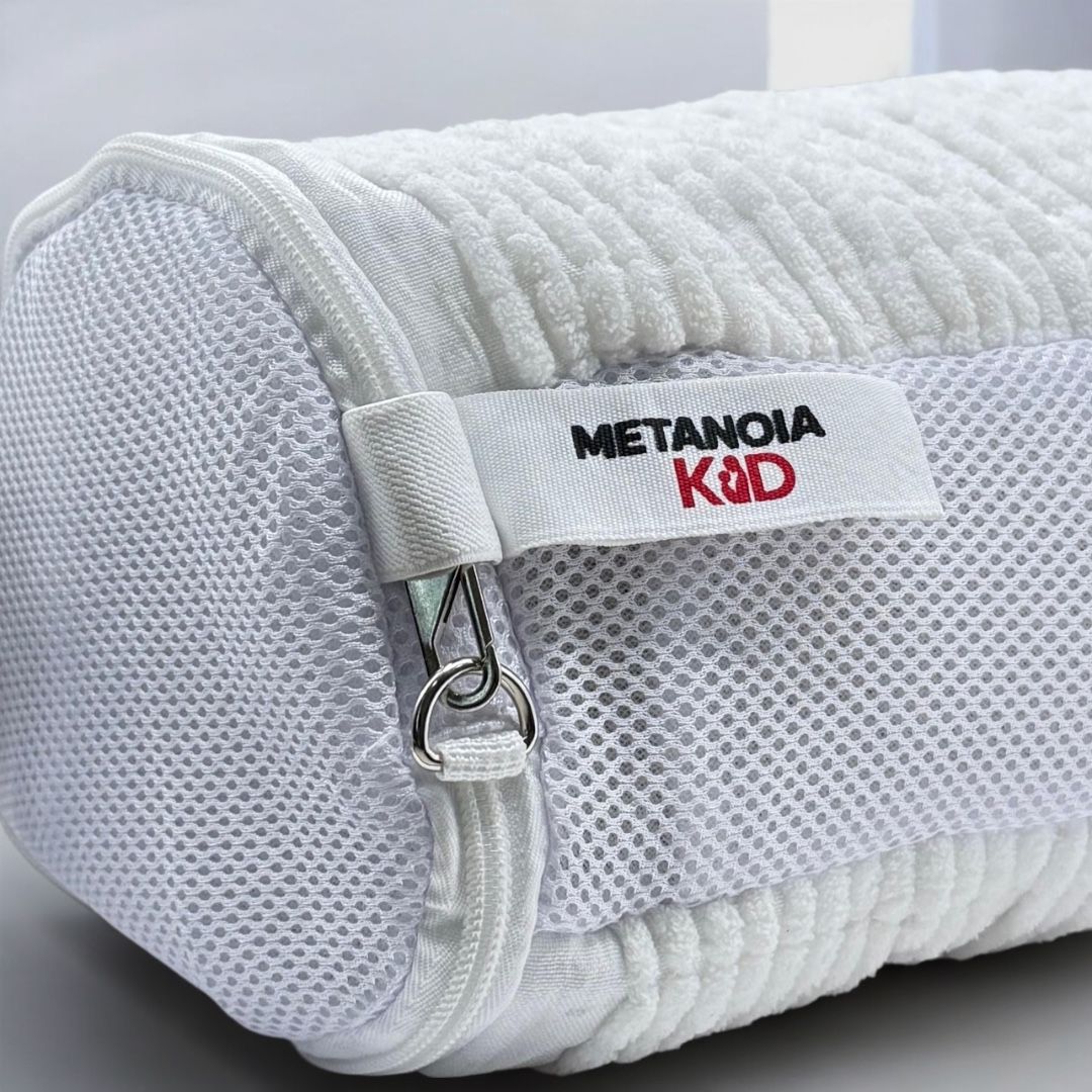 METANOIA KID Complete Sneaker Cleaning System — Washing Bags + Shoe Trees